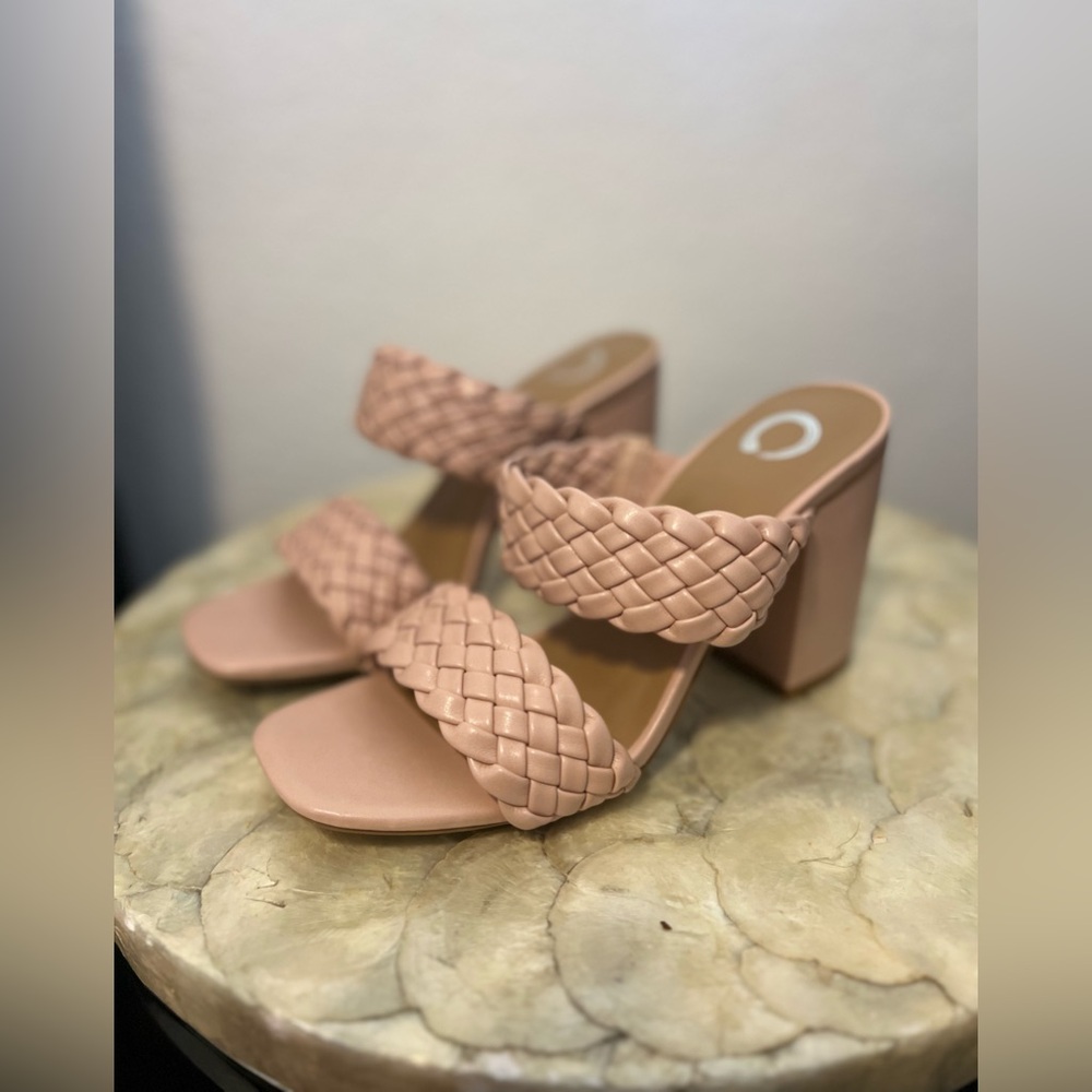 NWT Journee collection size 8